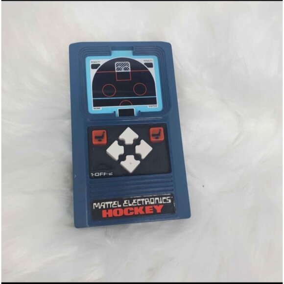 Vintage Mattel Electronics Hockey 1978 Hand Held Video Game Tested Works! - Picture 3 of 4